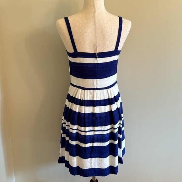 LOFT Size 0 (Fits 2-4) Blue & White Striped Fit and Flare Midi Dress - Picture 7 of 14